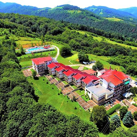 Park Hotel Ribaritsa Exterior photo