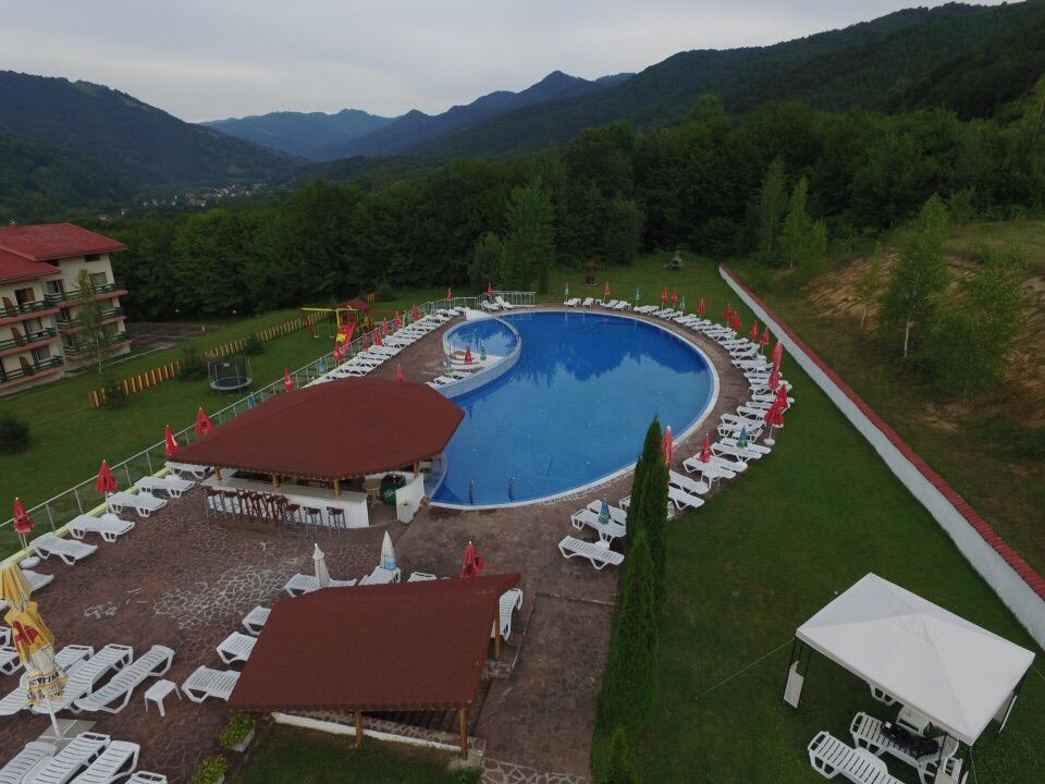 Park Hotel Ribaritsa Exterior photo